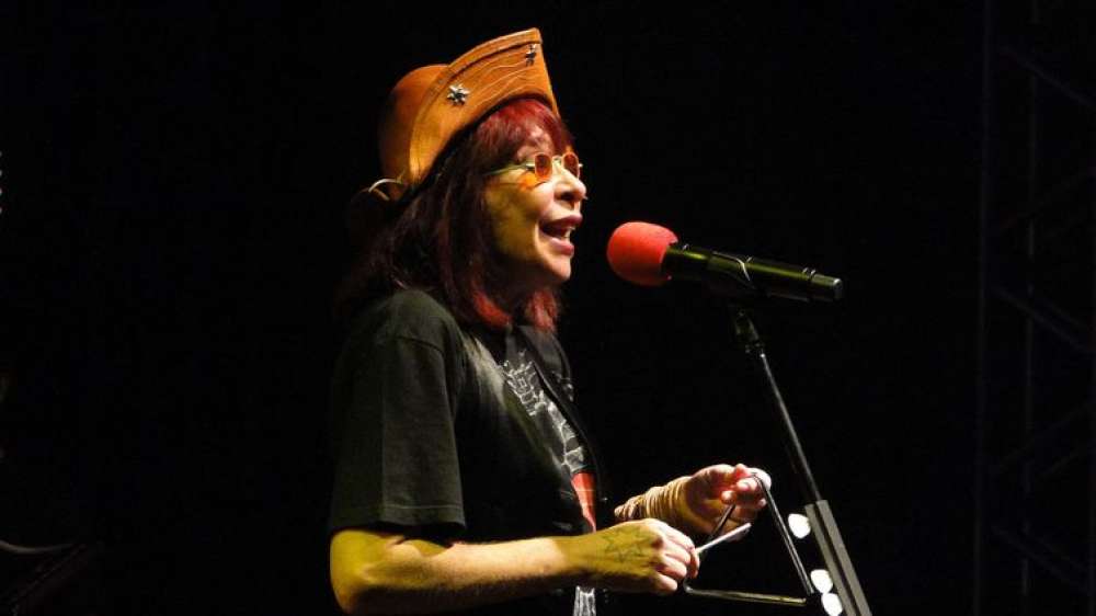 Público diz adeus a Rita Lee no planetário do Ibirapuera em São Paulo