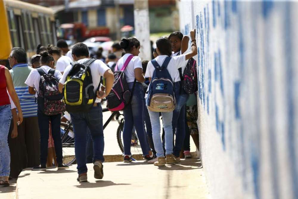 Governo aumenta em mais de 1 milhão vagas em escolas de tempo integral