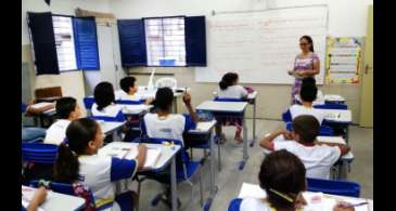 Governo libera R$ 4 bi para ampliar vagas de tempo integral em escolas