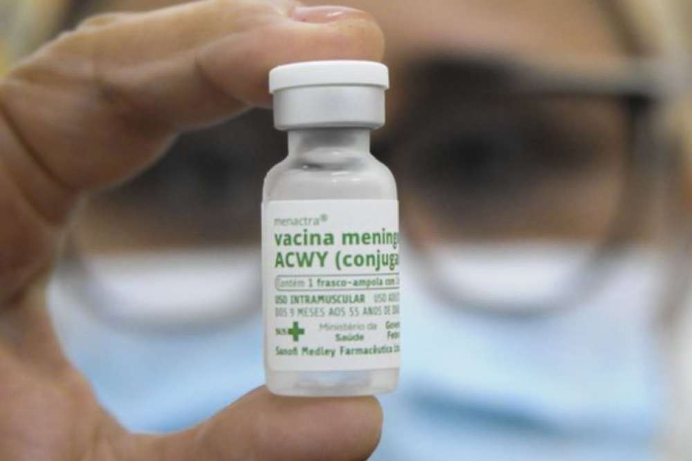 Anvisa concede registro para produção de vacina contra meningite