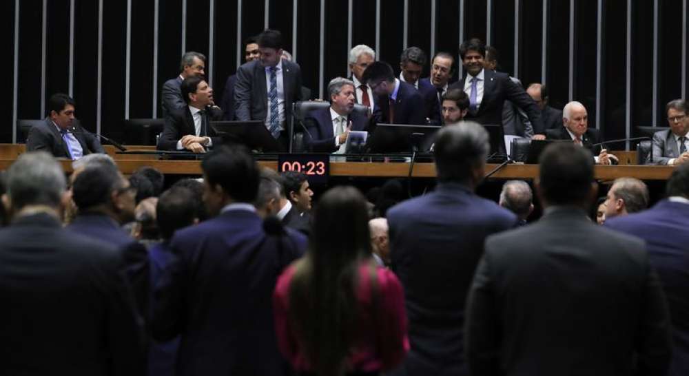 Câmara aprova urgência para o projeto da nova regra fiscal