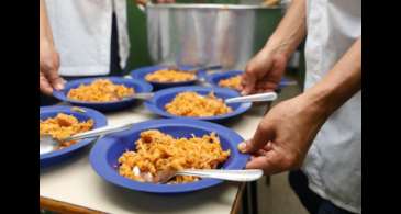 Evento internacional reúne especialistas em alimentação escolar