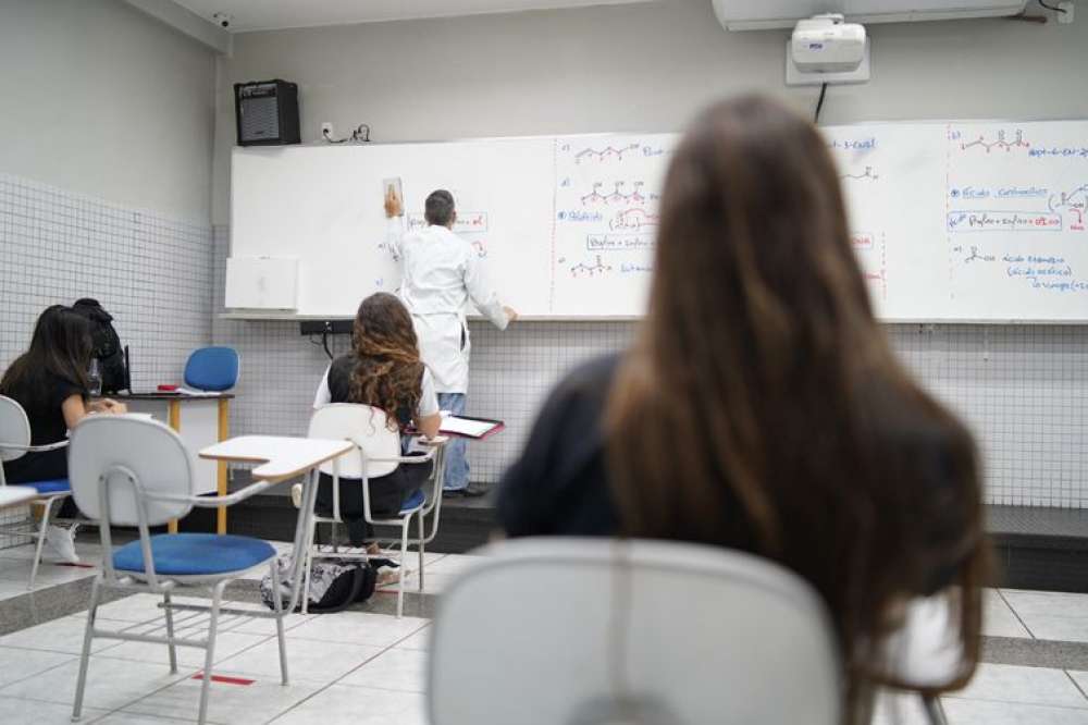 Comunidade escolar diz que covid-19 causou perda de aprendizado em SP