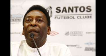 Pelé responde ao tratamento contra infecção respiratória