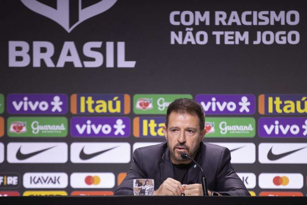 Ramon convoca seleção brasileira para amistosos contra Guiné e Senegal