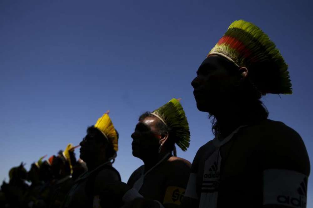 Indígenas protestam em Brasília contra marco temporal