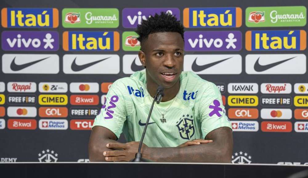 Vinicius Júnior agradece apoio na luta contra o racismo