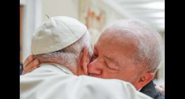 Lula e papa Francisco se encontram no Vaticano