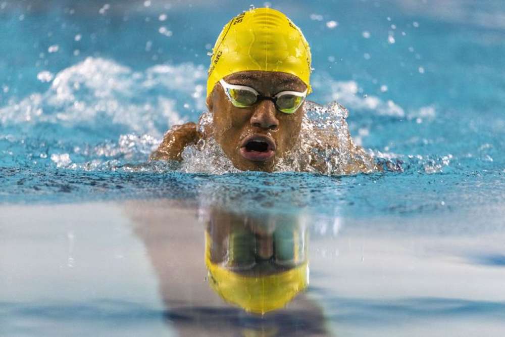 Gabriel Araújo bate recorde mundial nos 50 metros estilo borboleta