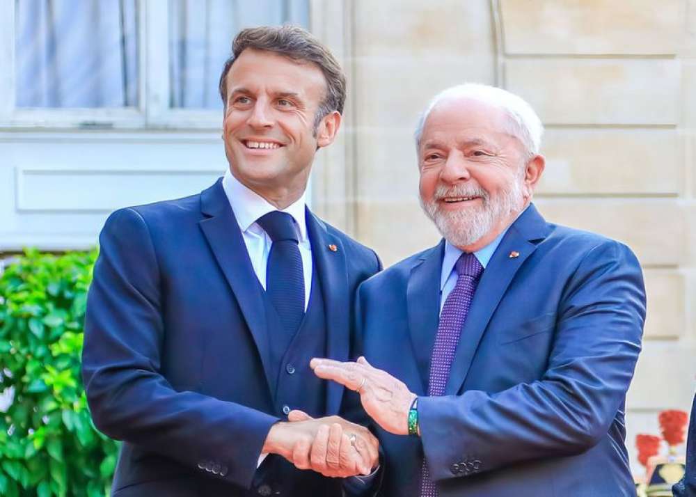 Lula e Macron conversam sobre acordo entre Mercosul e União Europeia