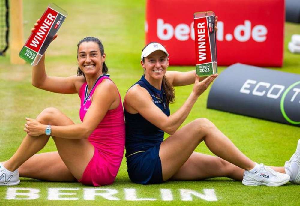 Luisa Stefani fatura título de duplas femininas do WTA 500 de Berlim