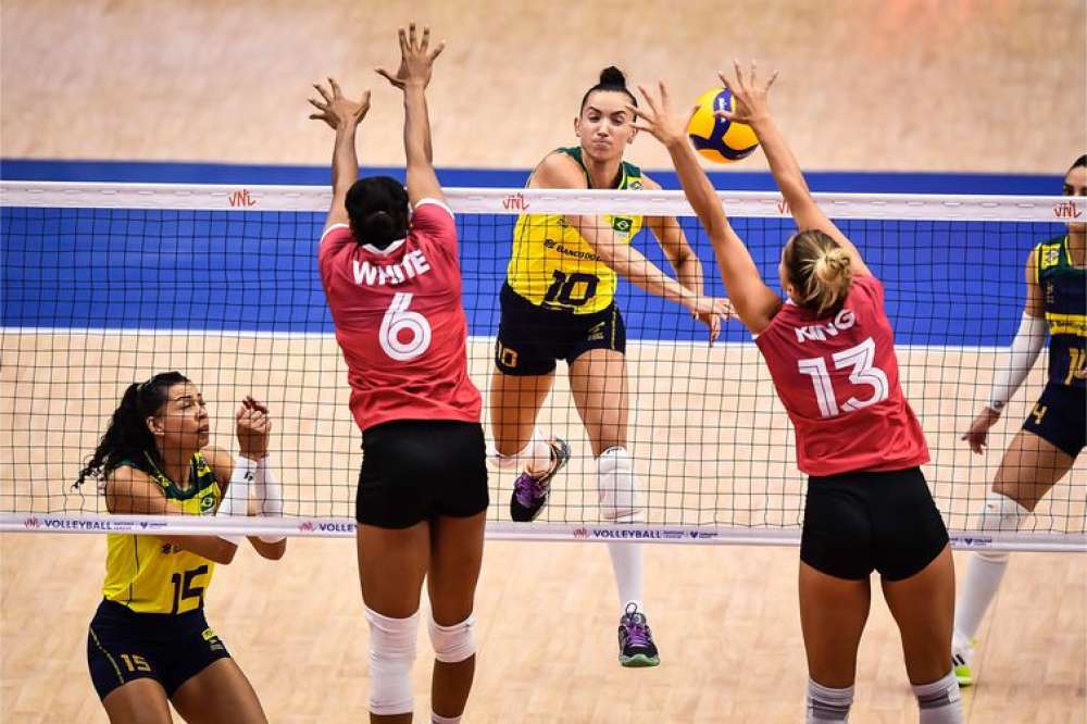 Brasil oscila e sofre revés para Canadá na Liga das Nações Feminina