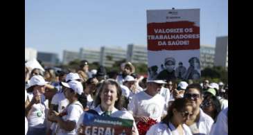 STF deve finalizar hoje julgamento sobre piso salarial da enfermagem