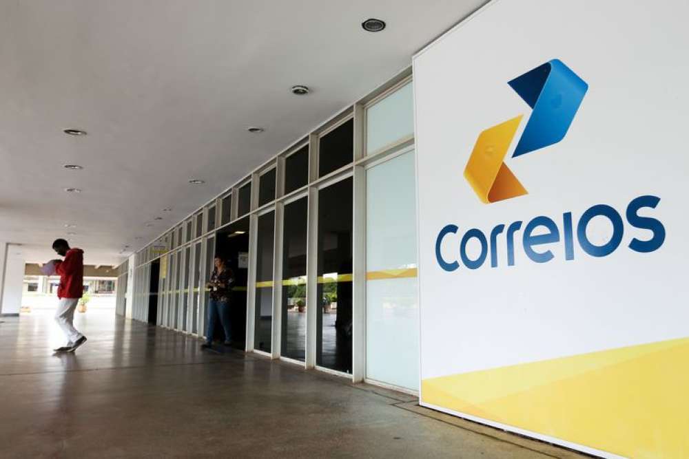 Correios terão venda de seguros nas agências em 2024