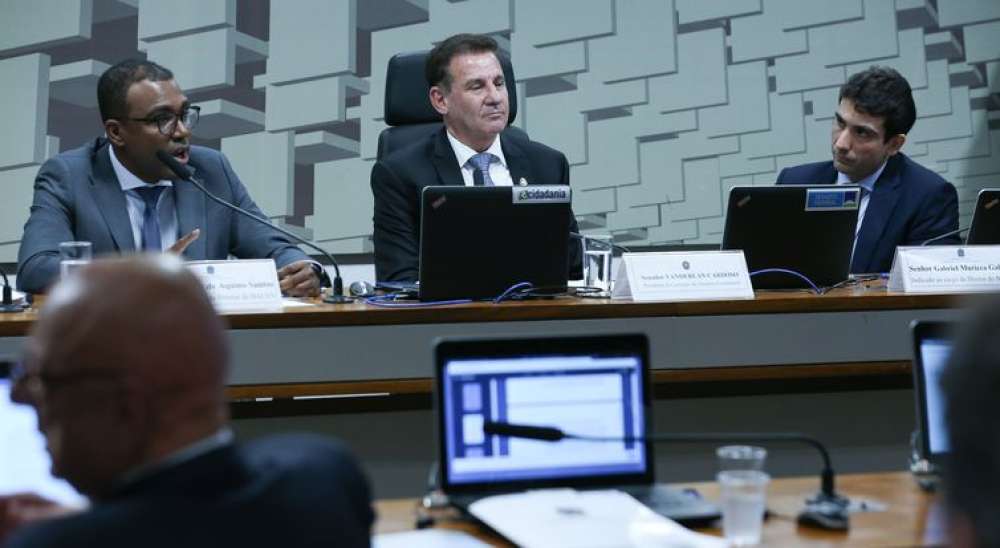 Comissão do Senado aprova indicados para diretorias do Banco Central