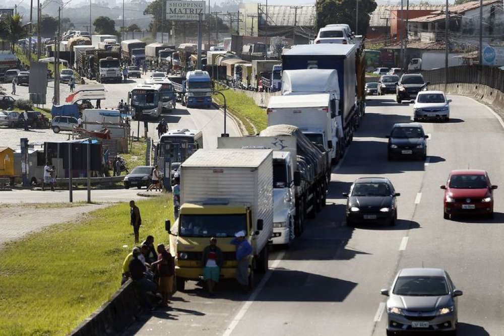 STF derruba 11 pontos da Lei dos Caminhoneiros