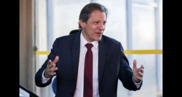 Haddad espera que reforma tributária passe com facilidade pelo Senado