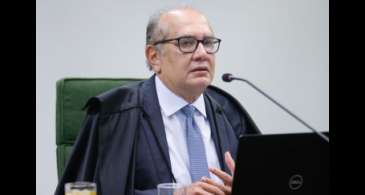 Gilmar Mendes desarquiva investigação contra Bolsonaro por omissão