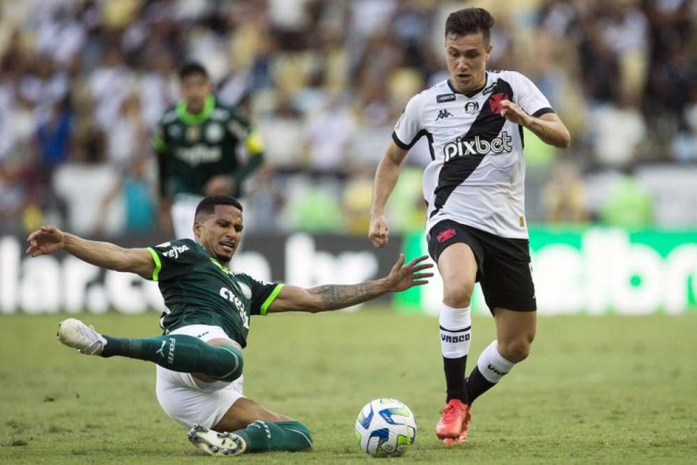 Vasco oficializa argentino Ramón Díaz como técnico