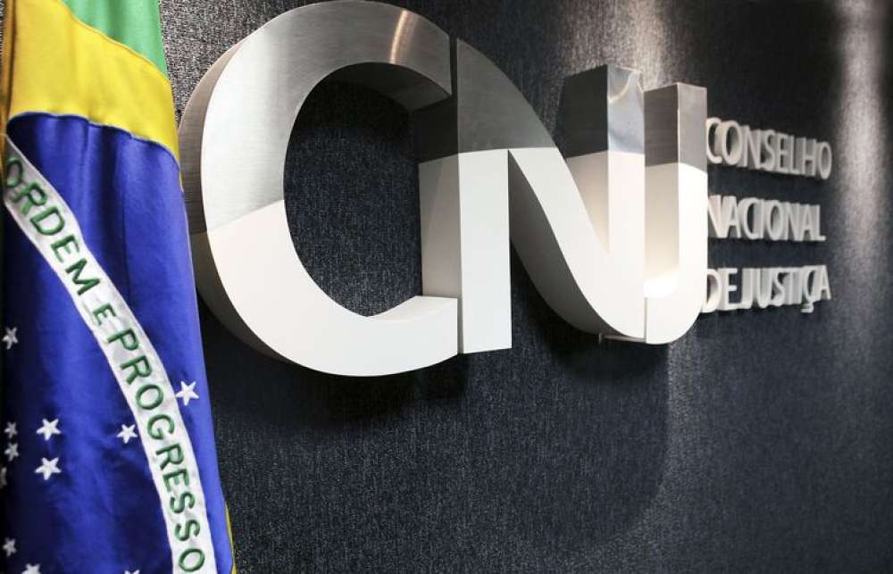 CNJ abre processo disciplinar contra juíza Gabriela Hardt