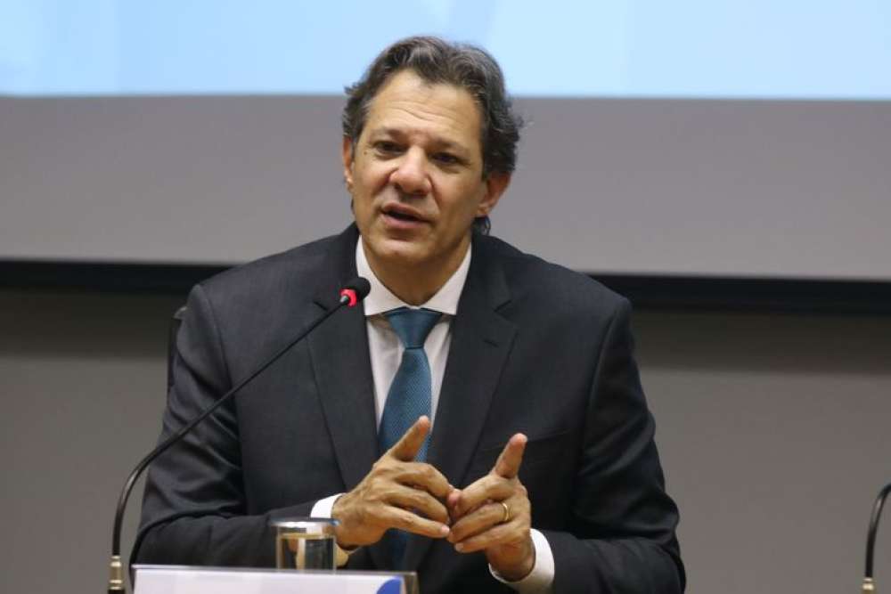 Haddad discute pauta econômica do segundo semestre com Lira