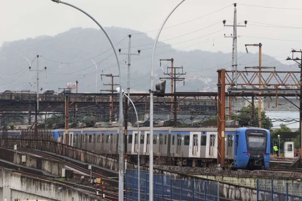 Blecaute fecha 37 estações de trem no Rio por cerca de um dia