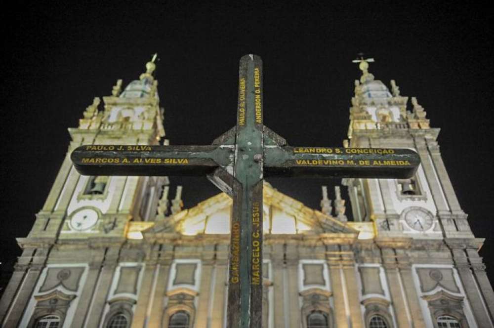 Rio teve centenas de chacinas desde episódio da Candelária há 30 anos