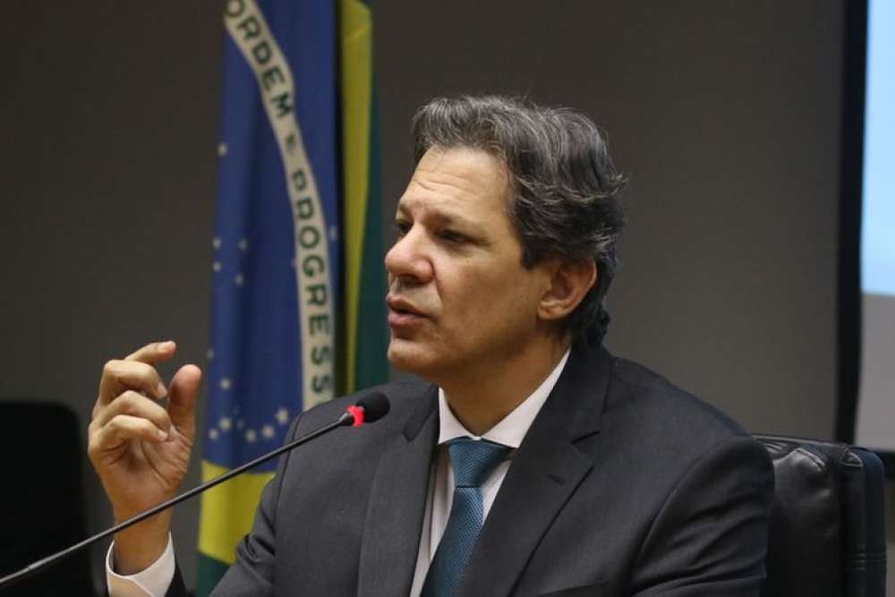 Governo vai propor fim dos juros sobre capital próprio, diz Haddad