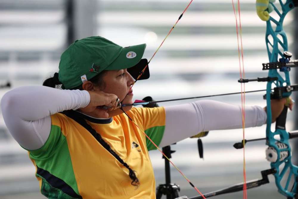 Jane Karla brilha no Mundial de tiro com arco paralímpico