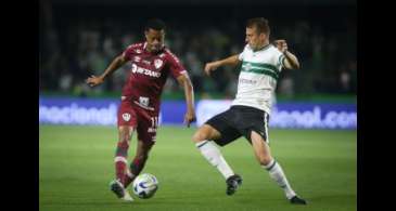 Brasileiro: Coritiba vence o Fluminense no encerramento da 16ª rodada