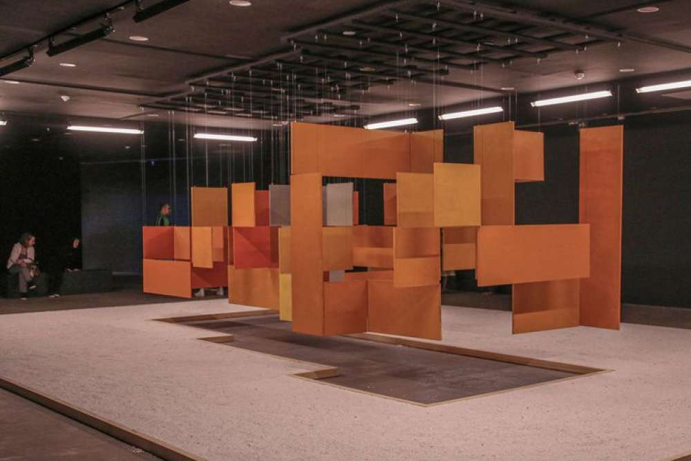 Exposição e livro revisitam obra de Hélio Oiticica, que teria 86 anos