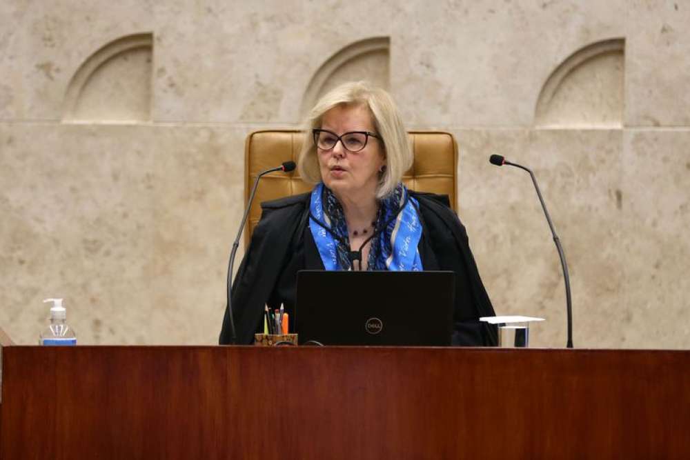 Rosa Weber envia à PGR representação contra deputado Zé Trovão