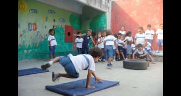 Educação em tempo integral é bem recebida por gestores