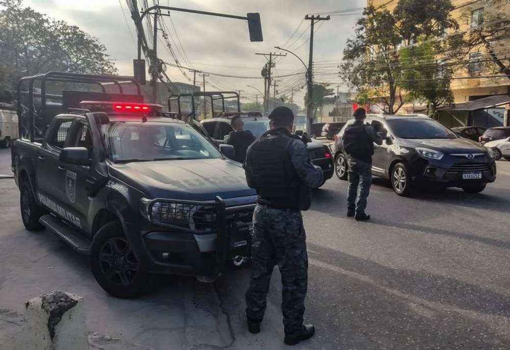 Operação da polícia deixa ao menos dez mortos no Rio de Janeiro