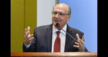 Alckmin: percentual de álcool na gasolina pode aumentar para 30%