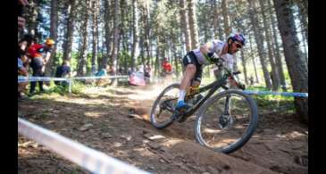 Henrique Avancini fatura bicampeonato mundial de Mountain Bike