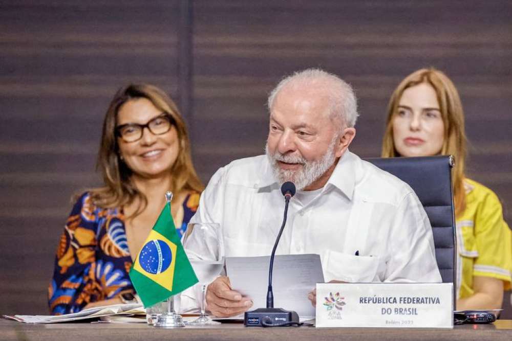 Em Cúpula da Amazônia, Lula menciona urgência em retomar cooperação