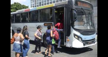 Menor preço faria mais brasileiros usarem transporte público, diz CNI