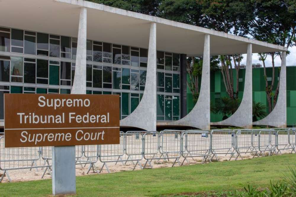 Supremo rejeita denúncia da Lava Jato contra senadores