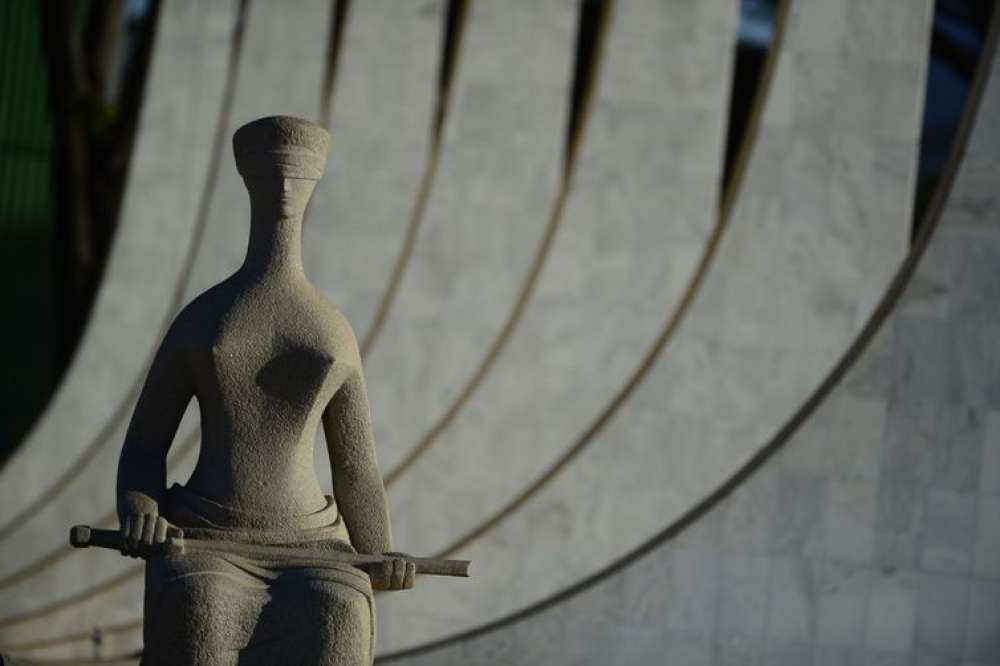 STF faz um minuto de silêncio em homenagem a Mãe Bernadete