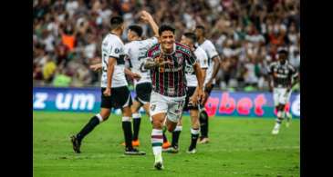 Fluminense joga bem e derrota o Olímpia por 2 a 0 no Maracanã