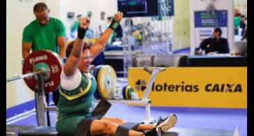 Halterofilismo Paralímpico: Naira Cruz fatura ouro na Copa do Mundo