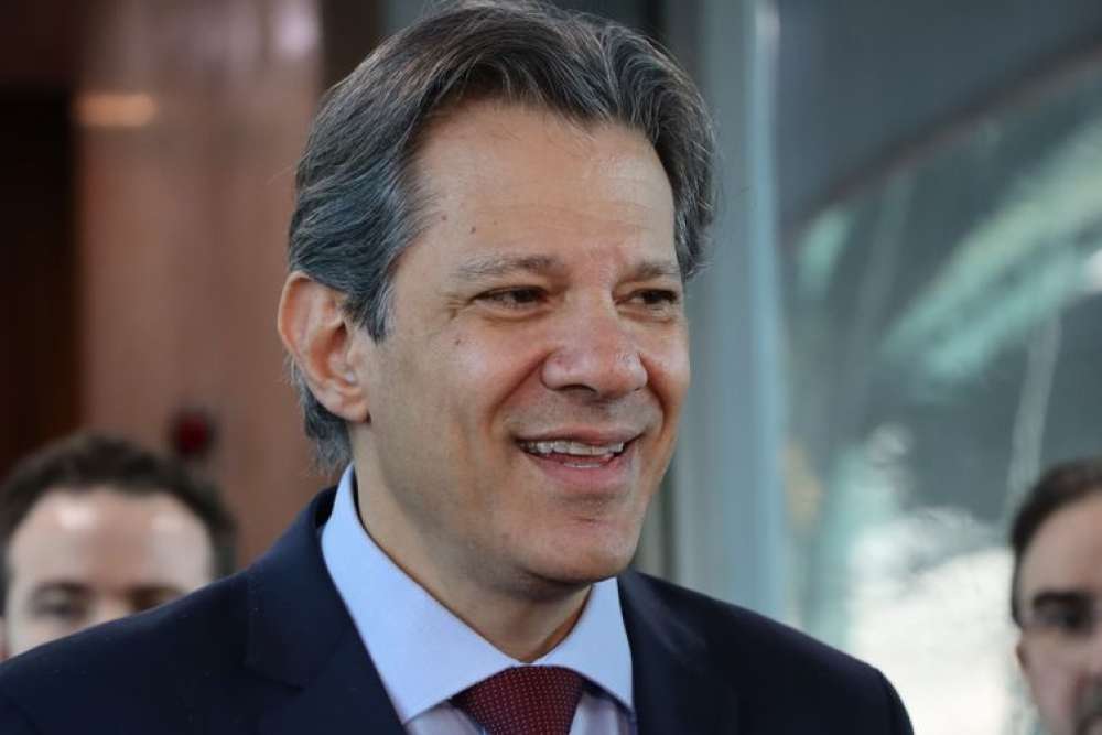 Haddad comemora crescimento do PIB superior ao projetado