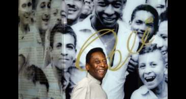 Pelé divulga carta sobre eliminação na Copa