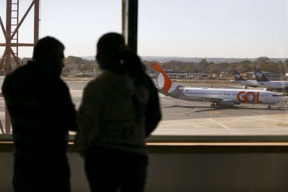 Greve dos aeronautas atrasa voos em Brasília, Porto Alegre e Fortaleza