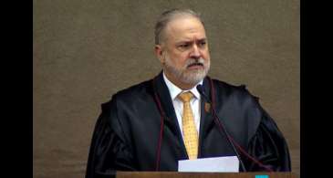 Aras faz último discurso no STF como procurador-geral da República