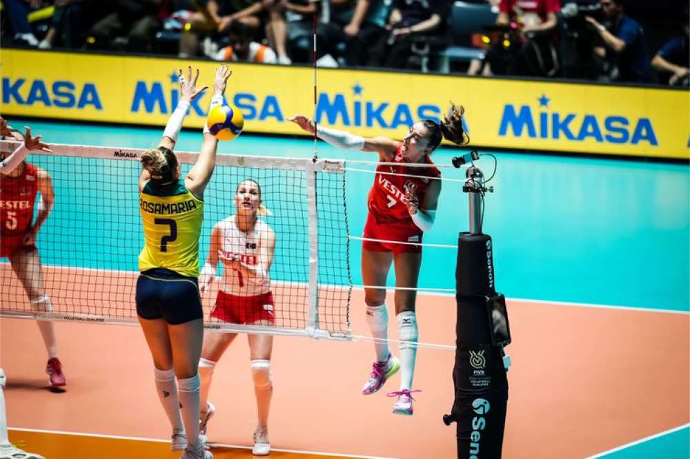 Brasil perde para Turquia no Pré-Olímpico de vôlei feminino