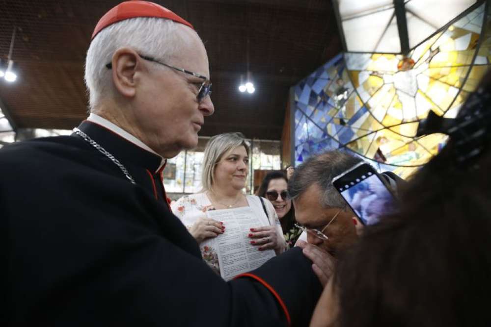 Padre Júlio recebe medalha Ordem do Mérito do Ministério da Justiça