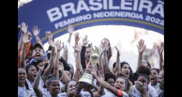 Supercopa em 5 de fevereiro abre temporada 2023 do futebol feminino