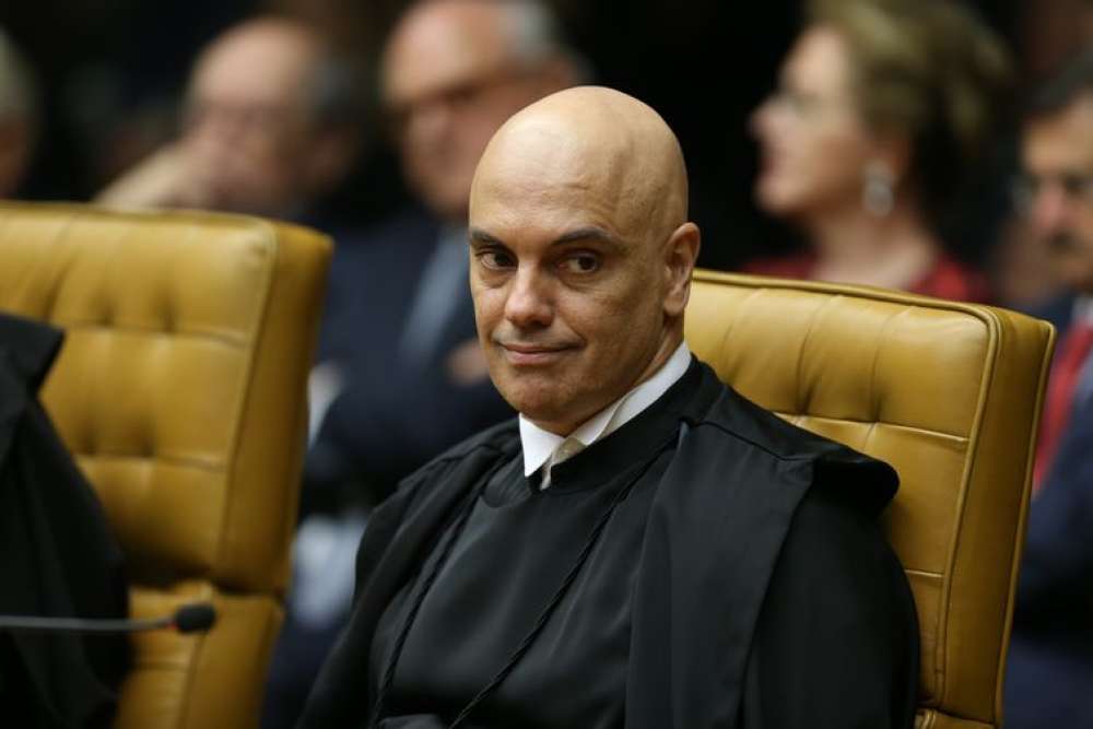 Moraes vota pela condenação de mais cinco réus pelo 8 de janeiro